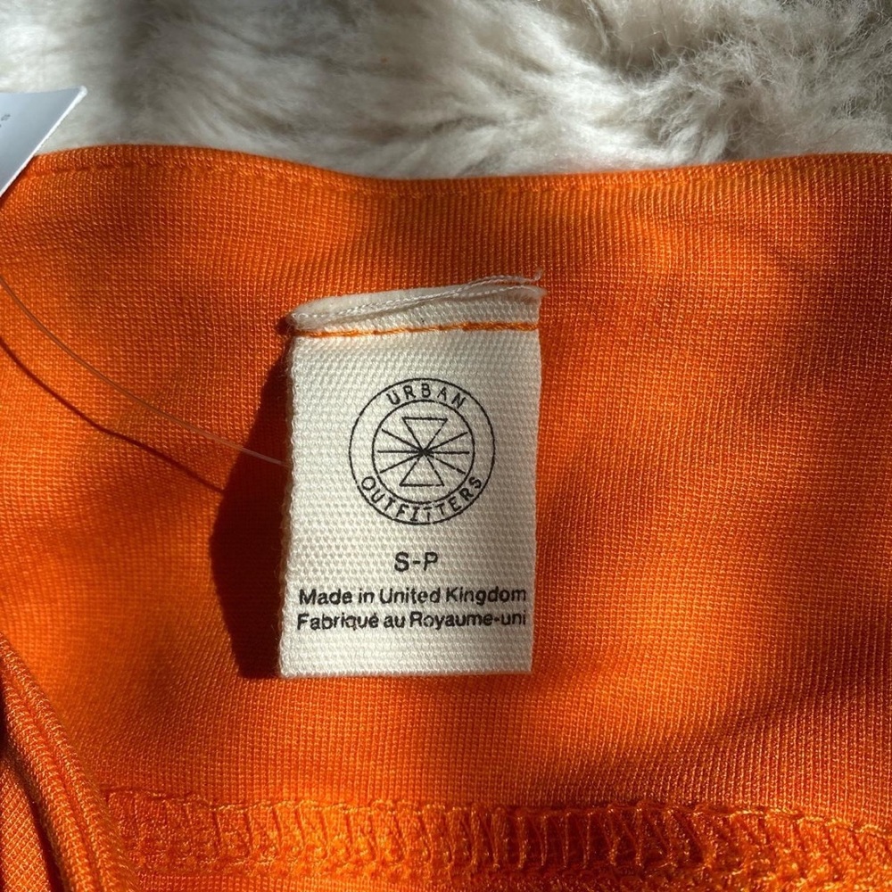 Urban Outfitters orange mini skirt - Picture 4 of 6